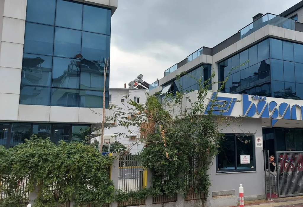 Başarı Okulları Konyaaltı Özellikleri